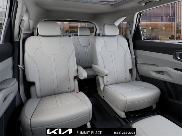 new 2025 Kia Sorento car, priced at $40,080
