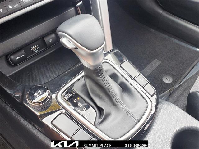 used 2023 Kia Seltos car, priced at $20,995