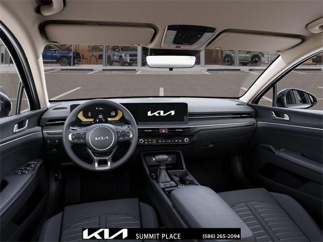 new 2025 Kia K5 car, priced at $27,550