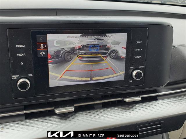 used 2023 Kia Carnival car, priced at $30,495