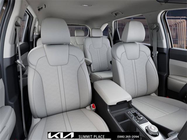 new 2025 Kia Sorento Hybrid car, priced at $40,555