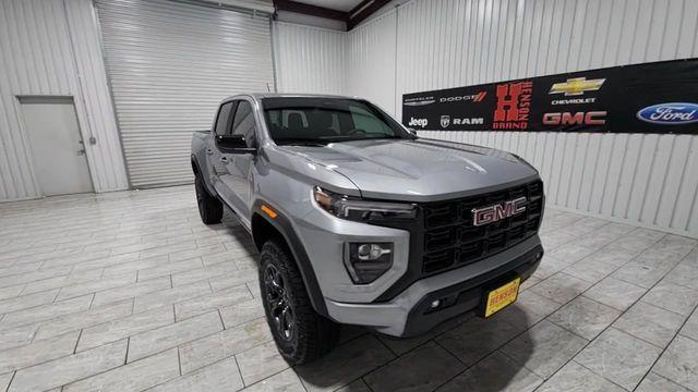 new 2025 GMC Canyon car, priced at $42,975