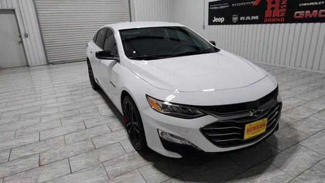 new 2025 Chevrolet Malibu car, priced at $30,731