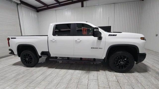 new 2025 Chevrolet Silverado 2500 car, priced at $77,101