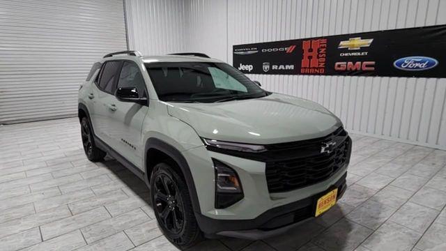 new 2026 Chevrolet Equinox car, priced at $31,040