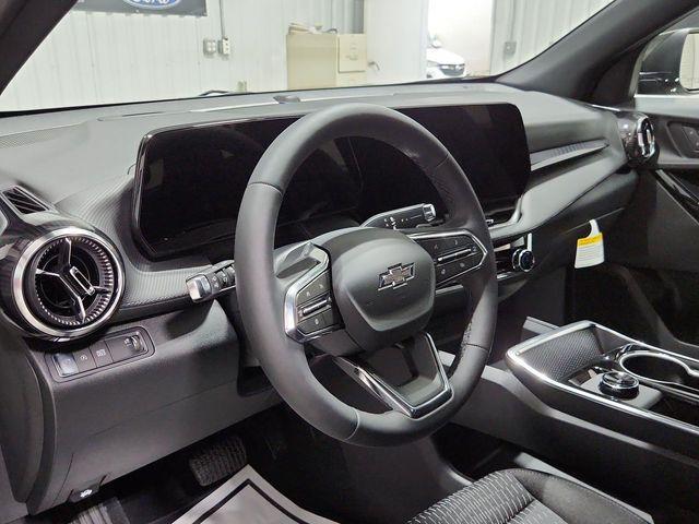 new 2026 Chevrolet Equinox car, priced at $31,040