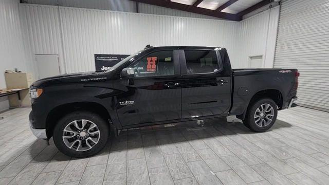 new 2025 Chevrolet Silverado 1500 car, priced at $51,645