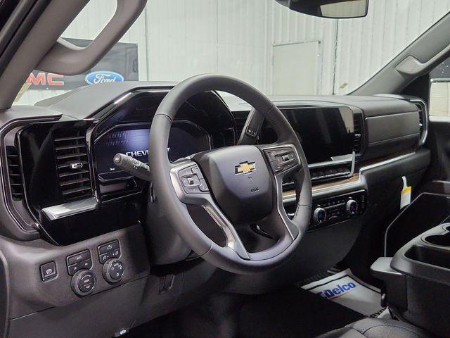 new 2025 Chevrolet Silverado 1500 car, priced at $51,645