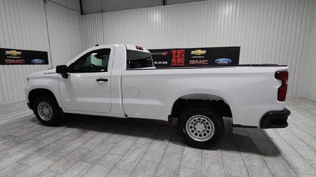 new 2025 Chevrolet Silverado 1500 car, priced at $32,609