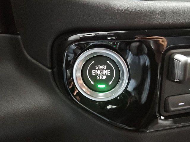 new 2025 GMC Sierra 1500 car, priced at $58,684