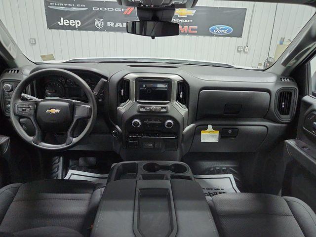 new 2025 Chevrolet Silverado 1500 car, priced at $41,678