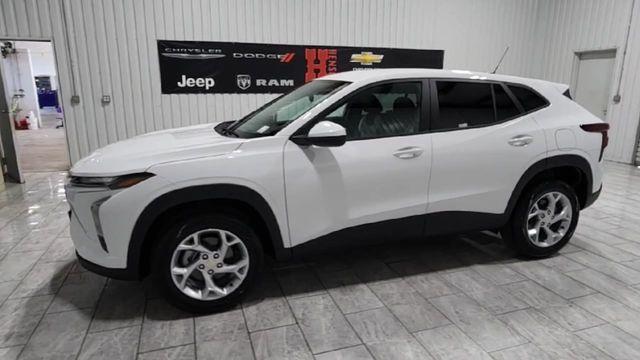 new 2025 Chevrolet Trax car, priced at $22,586