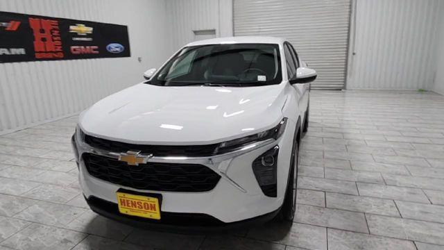new 2025 Chevrolet Trax car, priced at $22,586