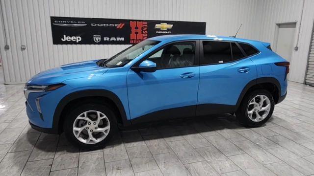 new 2025 Chevrolet Trax car, priced at $23,680
