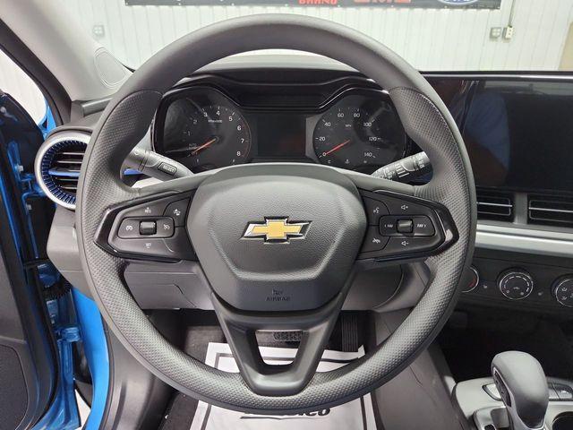 new 2025 Chevrolet Trax car, priced at $23,680