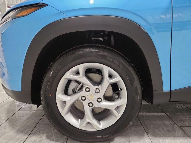 new 2025 Chevrolet Trax car, priced at $23,680