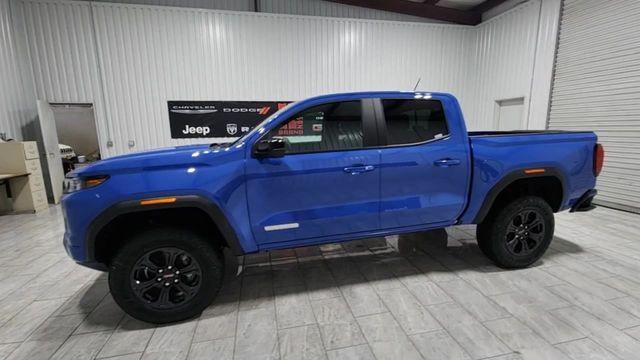 new 2025 GMC Canyon car, priced at $43,625