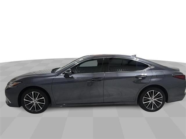 used 2022 Lexus ES 350 car, priced at $32,899