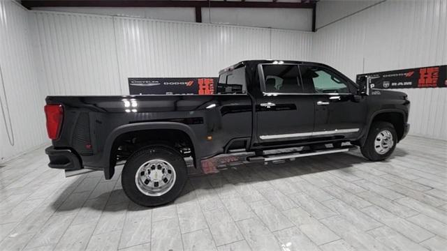 new 2025 Chevrolet Silverado 3500 car, priced at $90,365