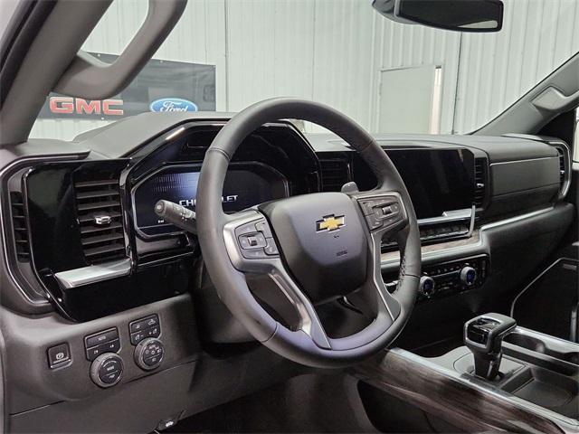 new 2025 Chevrolet Silverado 1500 car, priced at $62,140