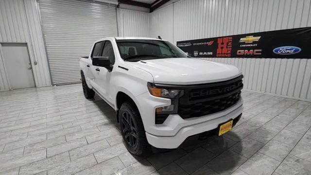new 2025 Chevrolet Silverado 1500 car, priced at $45,584