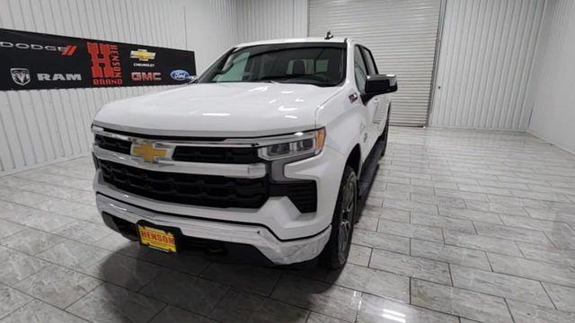 new 2025 Chevrolet Silverado 1500 car, priced at $57,613