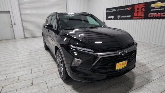 new 2025 Chevrolet Blazer car, priced at $44,576