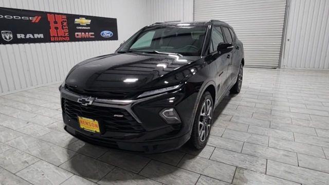 new 2025 Chevrolet Blazer car, priced at $44,576