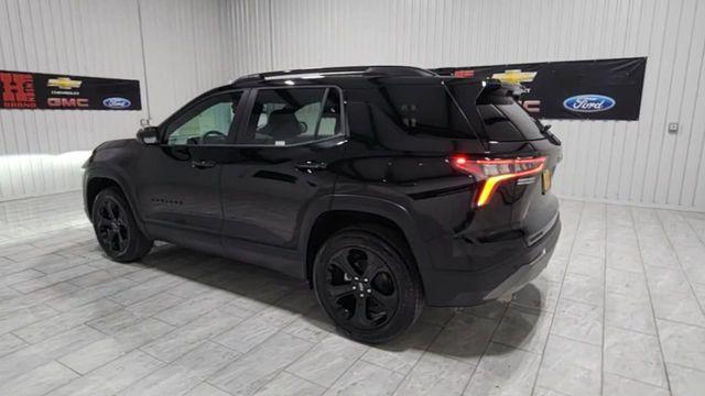 new 2026 Chevrolet Equinox car, priced at $33,090