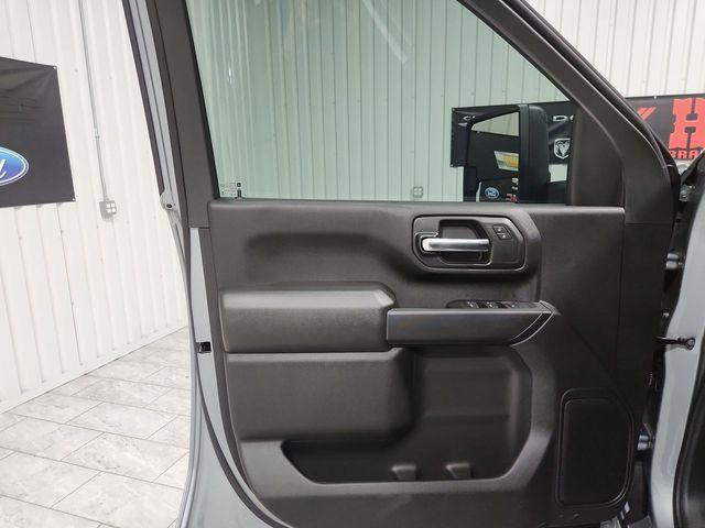 new 2025 GMC Sierra 3500 car, priced at $50,996