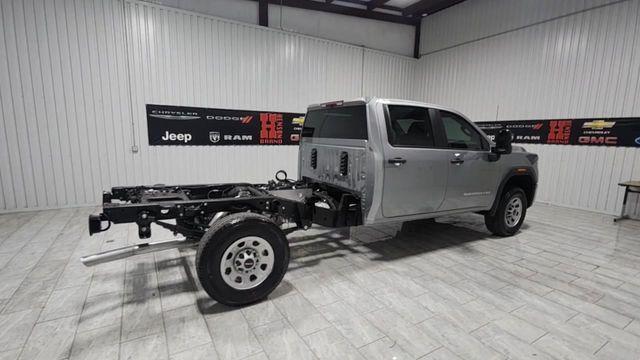 new 2025 GMC Sierra 3500 car, priced at $50,996