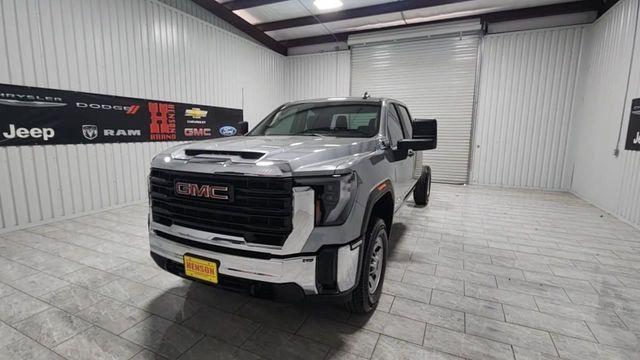 new 2025 GMC Sierra 3500 car, priced at $50,996
