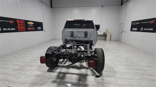 new 2025 GMC Sierra 3500 car, priced at $53,235