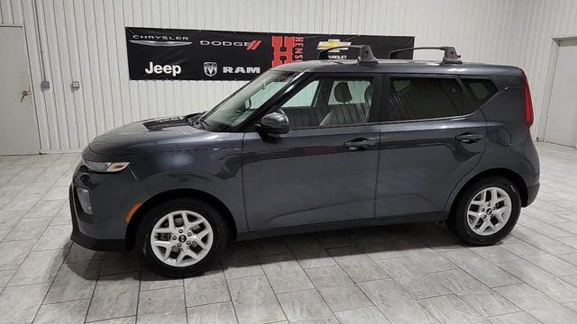 used 2021 Kia Soul car, priced at $13,495
