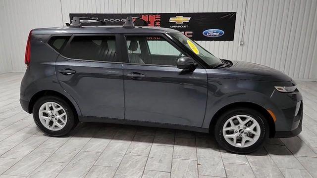 used 2021 Kia Soul car, priced at $13,495