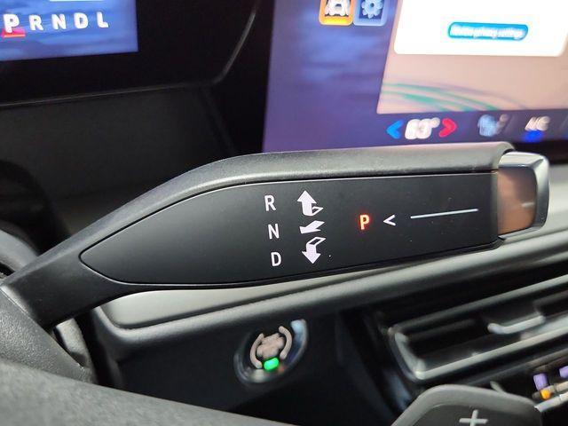 new 2025 Chevrolet Traverse car, priced at $45,940