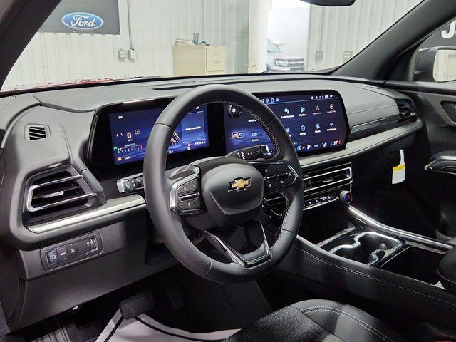 new 2025 Chevrolet Traverse car, priced at $45,940