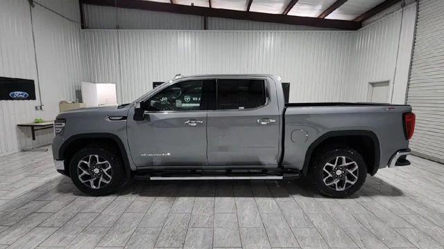 new 2025 GMC Sierra 1500 car, priced at $61,022