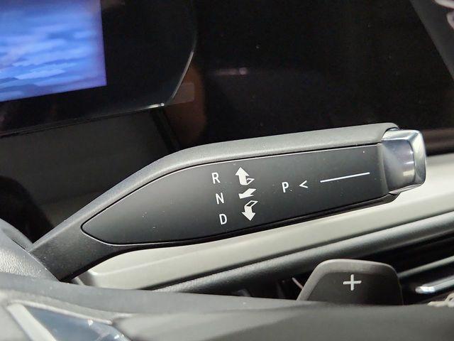 new 2025 Chevrolet Traverse car, priced at $44,980