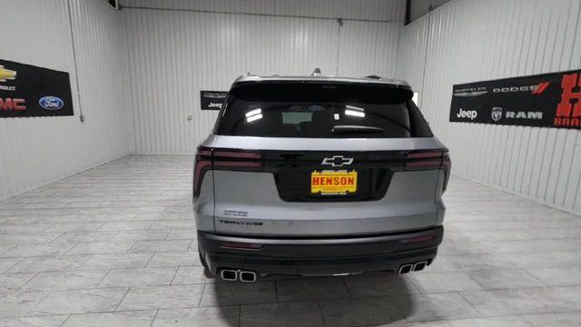 new 2026 Chevrolet Traverse car, priced at $47,125