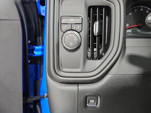 new 2025 Chevrolet Silverado 1500 car, priced at $42,460