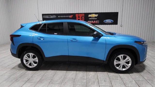 new 2025 Chevrolet Trax car, priced at $22,004