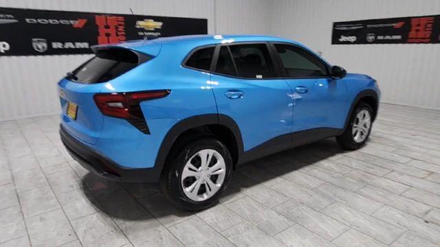 new 2025 Chevrolet Trax car, priced at $22,004