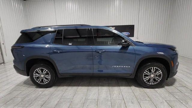 new 2026 Chevrolet Traverse car, priced at $45,865