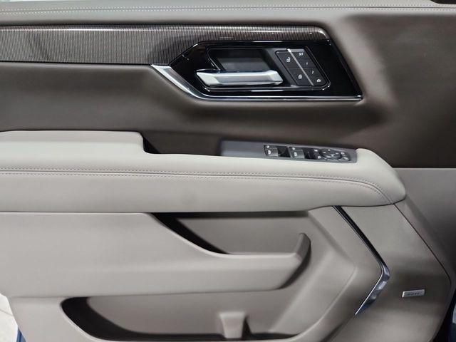 new 2025 GMC Yukon car, priced at $75,205