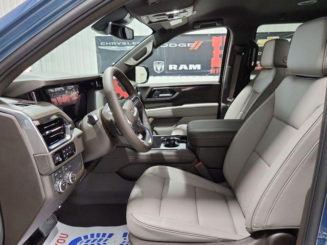 new 2025 GMC Yukon car, priced at $75,205
