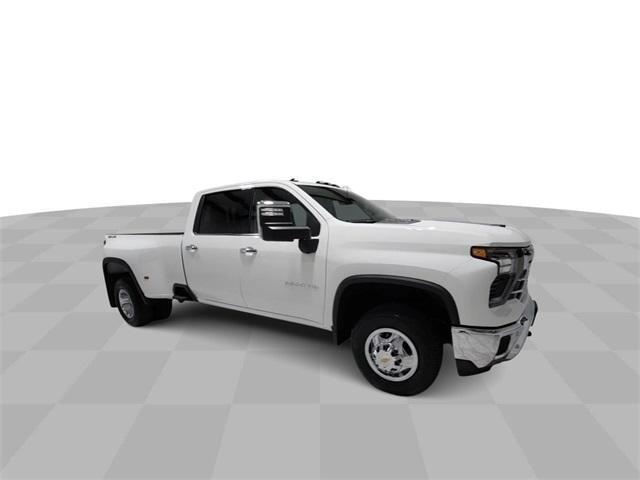 new 2025 Chevrolet Silverado 3500 car, priced at $83,630