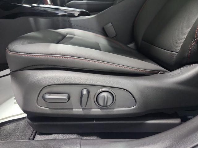 new 2025 Chevrolet Trax car, priced at $27,141