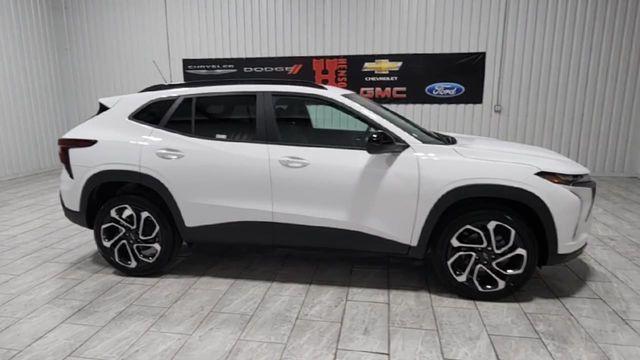 new 2025 Chevrolet Trax car, priced at $25,889