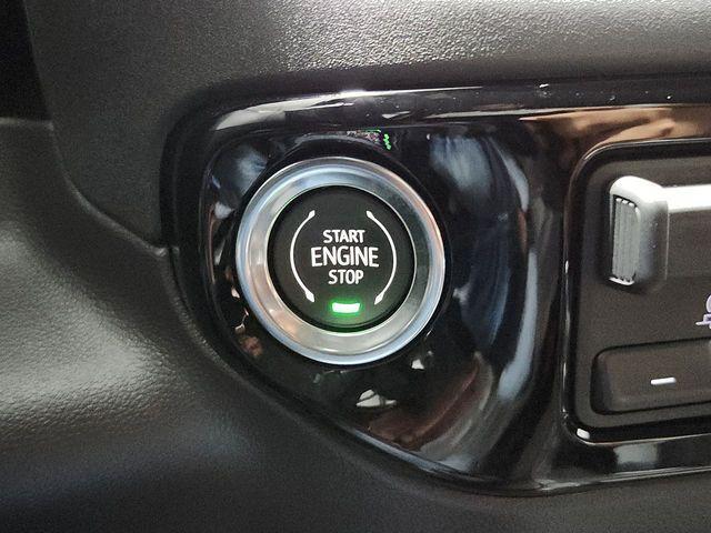 new 2025 GMC Sierra 1500 car, priced at $59,216